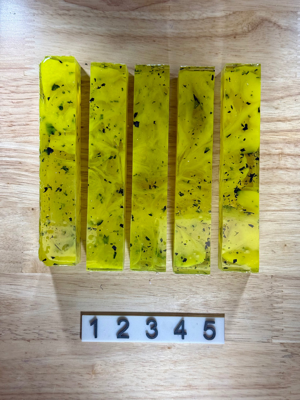 Raven Wings - Yellow
