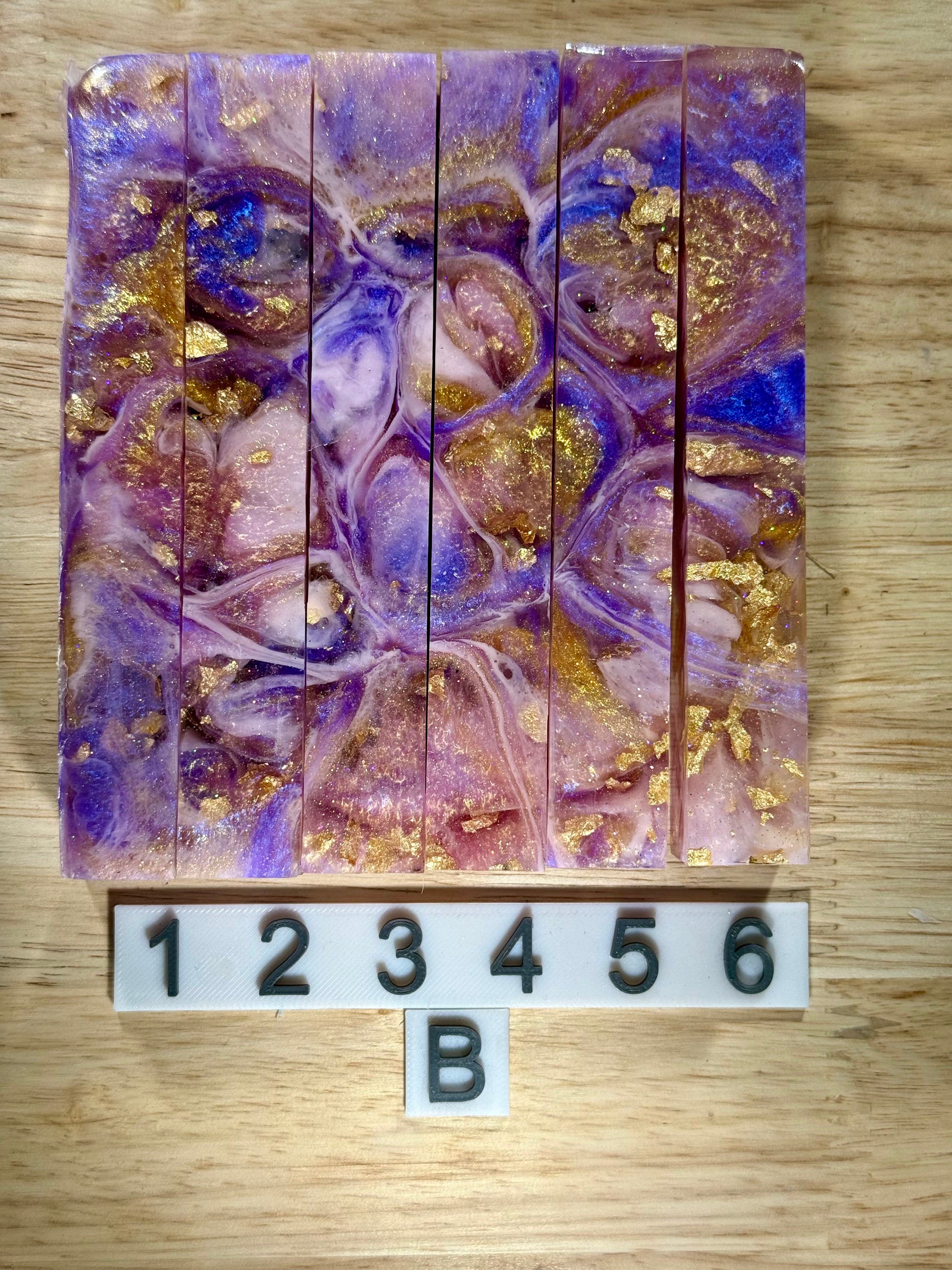 Gilded Regal Petal