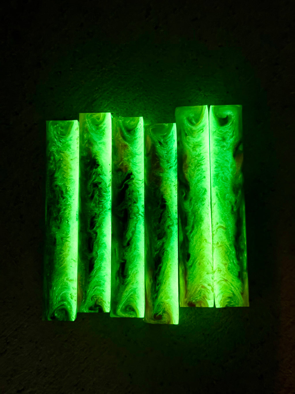 Bioluminescent