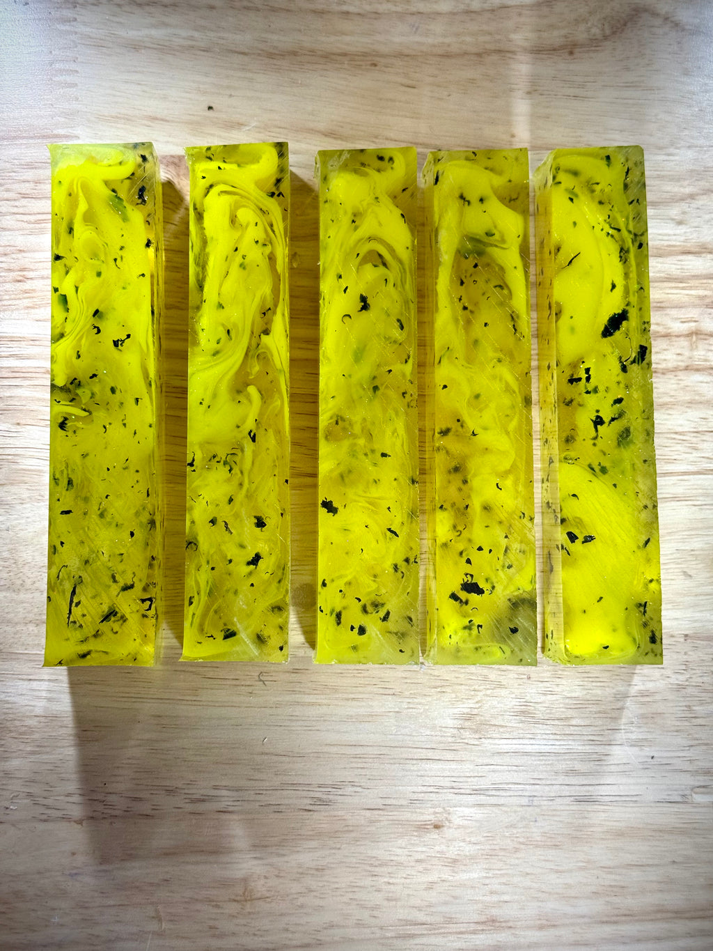 Raven Wings - Yellow