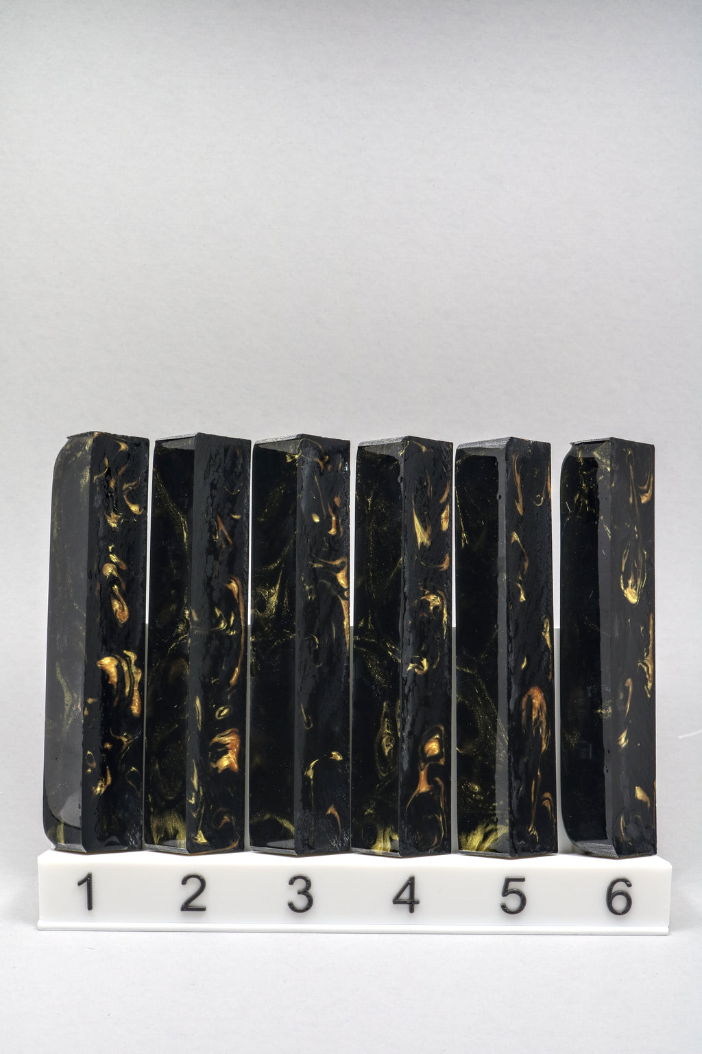 Gilt & Onyx 1.0