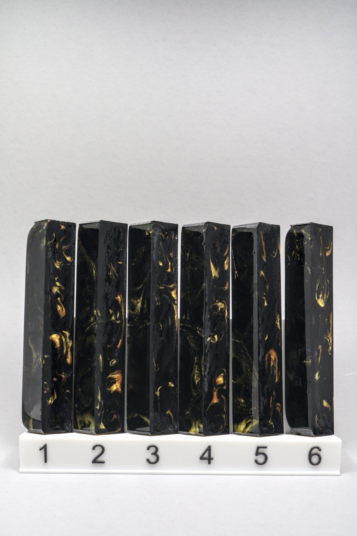 Gilt & Onyx 1.0