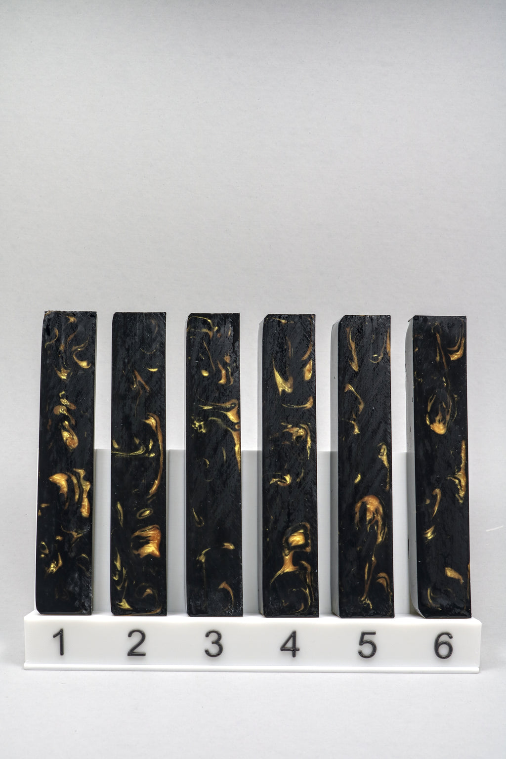 Gilt & Onyx 1.0